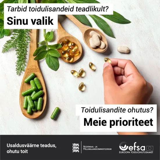 pillid ja puidust lusikad